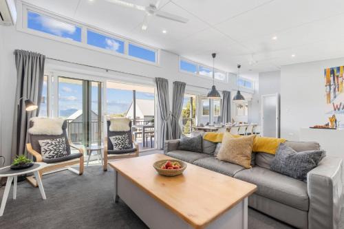 Jindabyne House | The Elements West