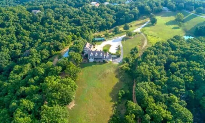 Ponce De Leon Bed & Breakfast | The Entire Hummingbird Inn - 11 private suites