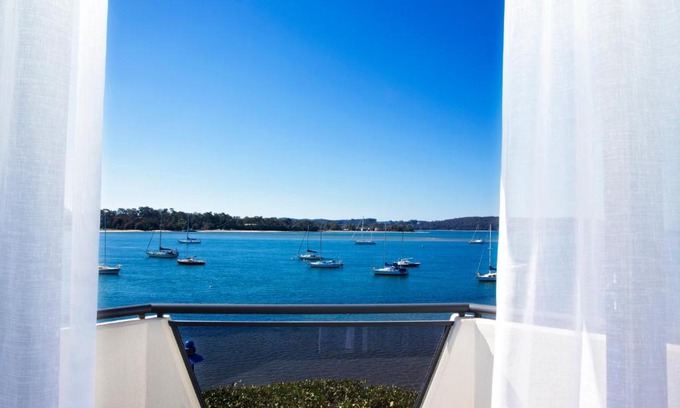 Batemans Bay Hotel | The Esplanade Motel