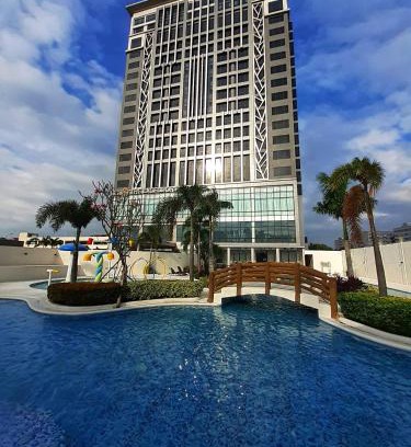 Talon Dos Hotel | The Excelsior Hotel Las Piñas