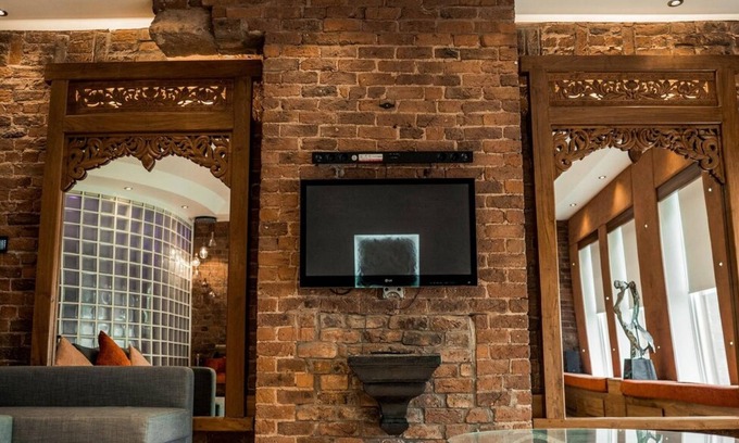 Liverpool City Centre Apartment | The Famous Floor Sleeps 26 and Group Acc Sleeps30