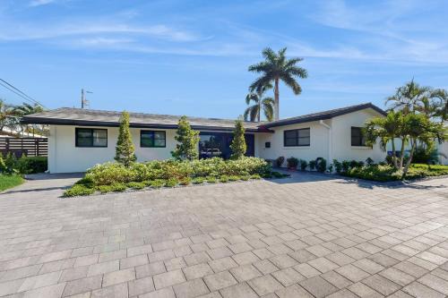 Coral Ridge Isles House | The Favorite Place