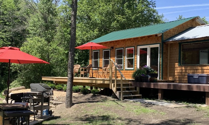 Town of Veteran Cottage | The Finger Lakes Antique Pump House - 10 minutes from Watkins Glen