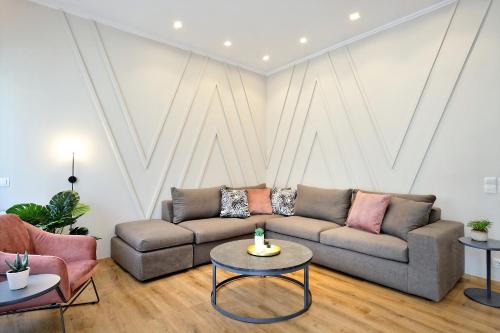 Kallithea Apartment | The Flirty Athens apartment