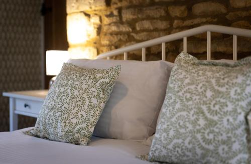 Burford Hotel | The Fox at Barrington