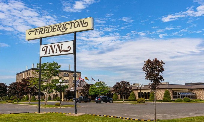 Fredericton Hotel | The Fredericton Inn