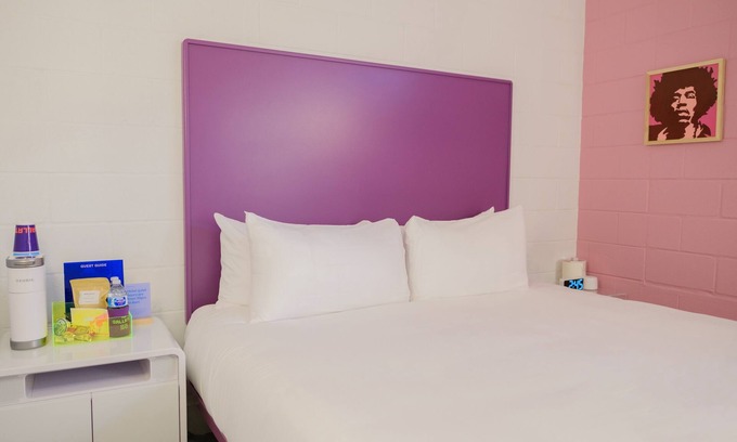 East Hill Hotel | The Gallatin 211, East Nashville Boutique Hotel