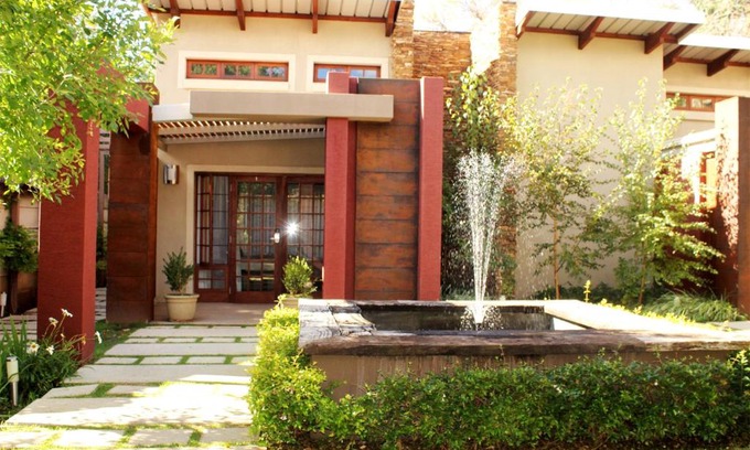 Komani Hotel | The Gallery