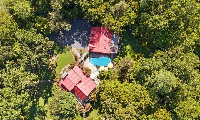 Rock Hill House | The Gathering Place on 6 Acres w/Hot tub & Pool - 4Br/4Ba & Sleeps 14