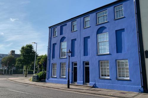 Castle Hotel | The Georgian Swansea