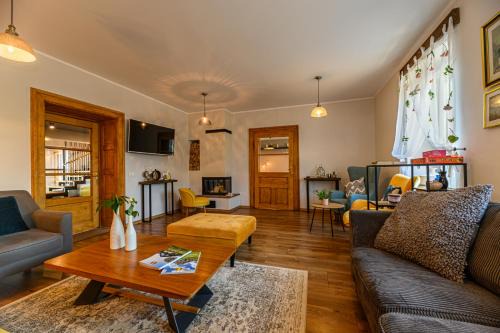 Harman Bed & Breakfast | The Good House - Harman