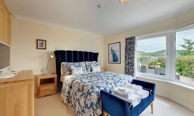 Powburn Cottage | THE GRANARY, pet friendly, with a garden in Powburn