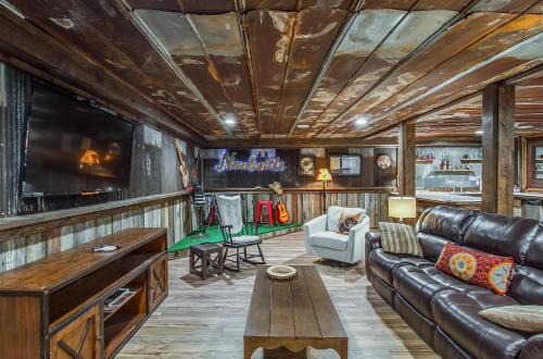 Dickerson Road House | The Graycroft by Stay Local Nashville