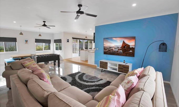 Paynesville House | The Green House is the perfect holiday home for the family to enjoy