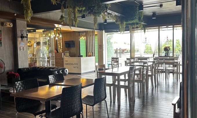 Ibaan Hotel | The Greenhive Hotel