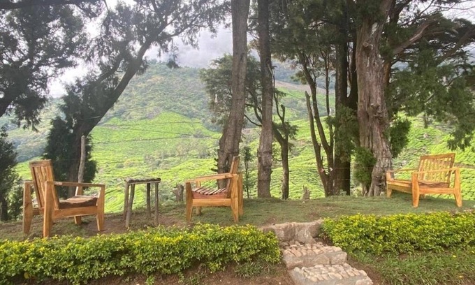 Suryanelli Villa | The Gundumalai Bungalow, Munnar Villa