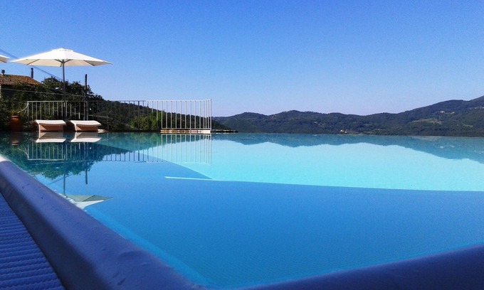 Vaiano House | The Hall of Villa Migliorati