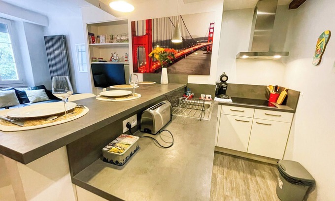 Secteur 2 Apartment | π The Harmony of the Lime Tree π³