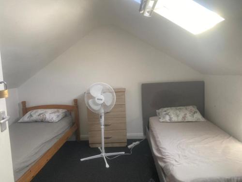 Grays Bed & Breakfast | The Haven Loft-Cozy Room in a house