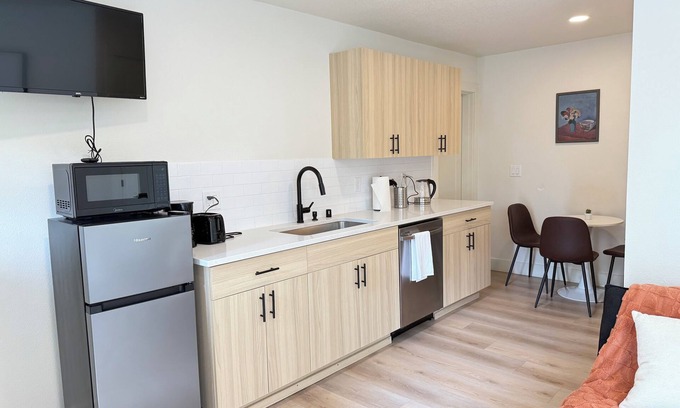 Vancouver Apartment | The Haven Stay