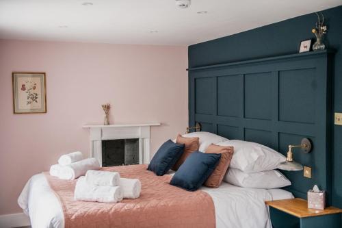 Llandaff Hotel | The Heathcock Boutique Hotel - Room 3