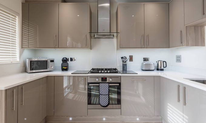 Maidenhead Apartment | The Heights at Athena Court
