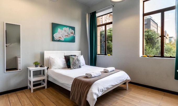 Cape Town City Centre Apartment | The Heriot 2-16