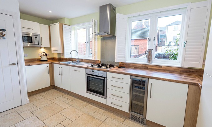 New Forest District Apartment | The Herons Nest by Grandeur Property