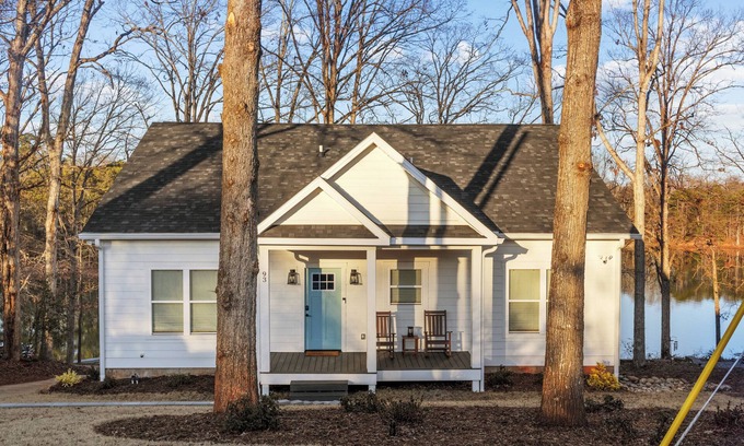 Townville House | The Hideaway at Lake Hartwell