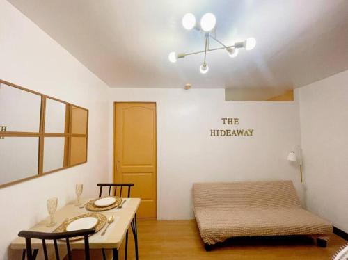 Imus Apartment | The Hideaway by K&C 1BR, Netflix,PS4, Wifi