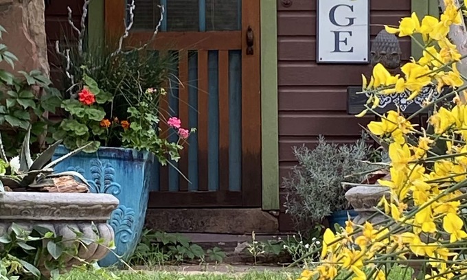 Zion National Park South Entrance Cottage | The historic Rose Cottage in Springdale, Utah
