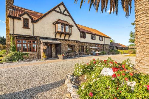 Stoke Hotel | The Honest Lawyer, an Ascend Collection Hotel