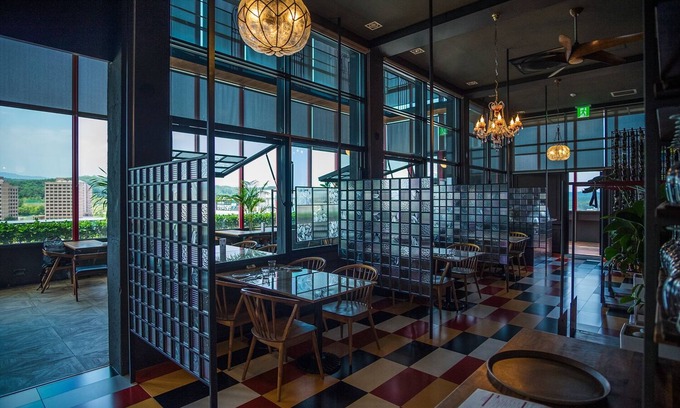 Gyo-dong Hotel | The HongC Hotel Gangneung