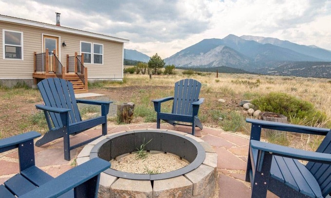 Nathrop House | The House On The Road Less Traveled