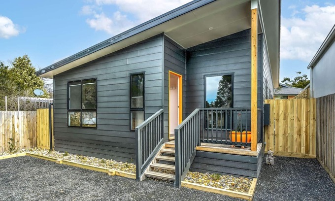 Inverloch House | The house with the orange door, Inverloch