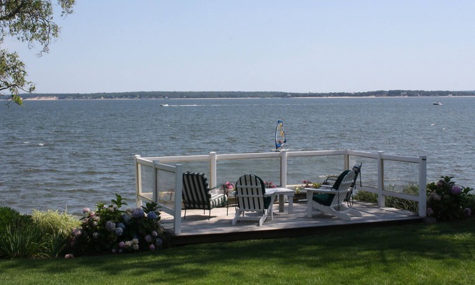 Jamesport House | The Hydrangea House - Beautiful Home With a Private Beach On Peconic Bay