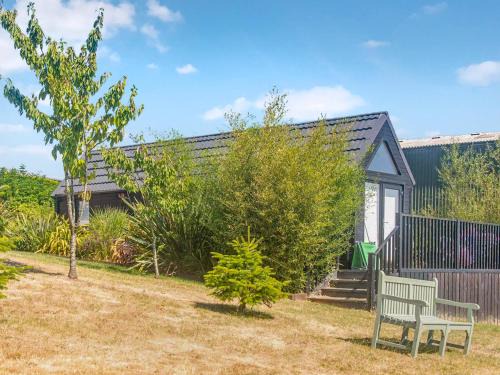 Lifton House | The I-Hut - Uk48330