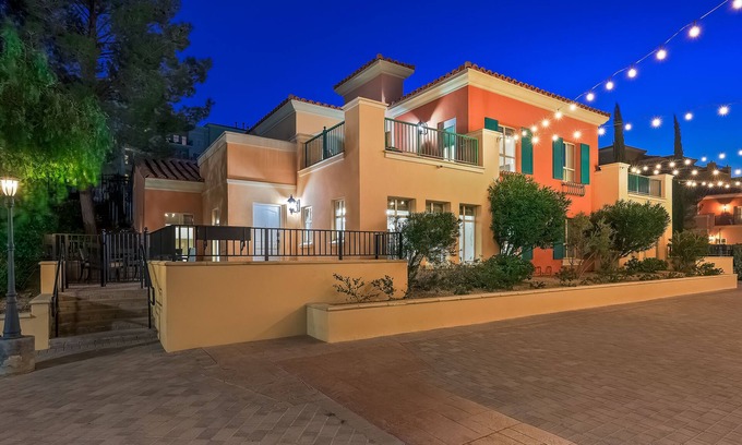 Lake Las Vegas House | The Ideal Townhouse Getaway