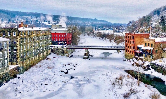 Little Falls Bed & Breakfast | The Inn At Stone Mill