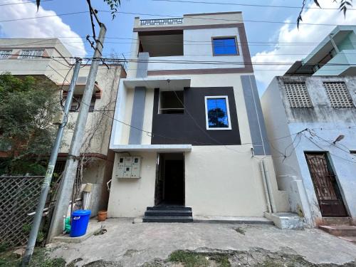 Srirangam House | The kaya homestay Srirangam