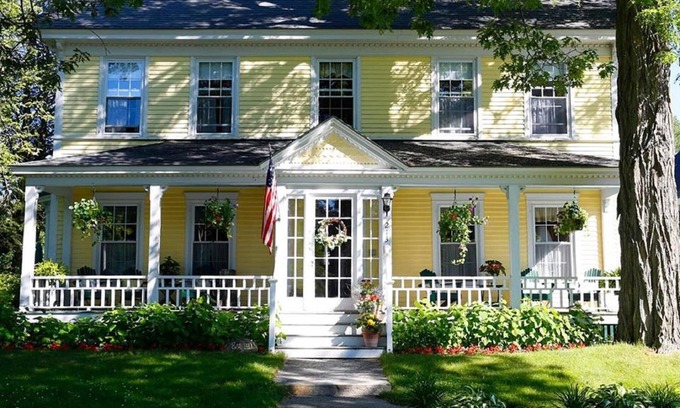 Freeport Bed & Breakfast | The Kendall Inn