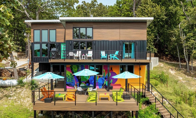 Eucha House | The Kitschy Kactus