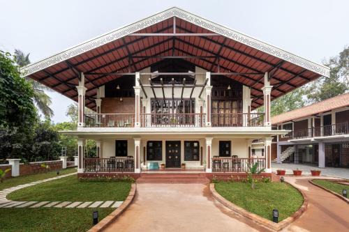 Ammathi Villa | The Kumberi Manor