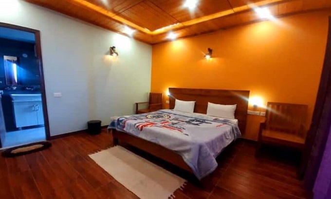 Kumarhatti Villa | The Lalita's 2 bedroom home-living Room-Kitchen