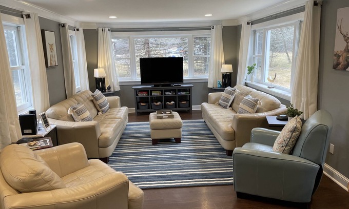 Whitingham House | The Landing