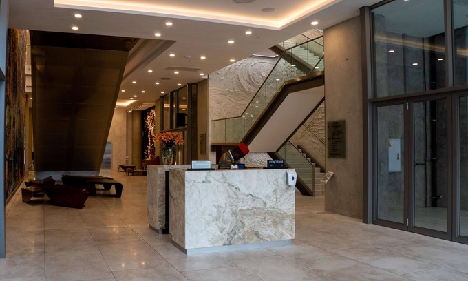 Sandown Apartment | The Leonardo