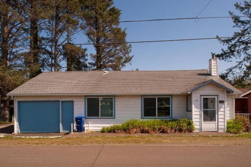 Nelscott House | The Lighthouse in Lincoln City