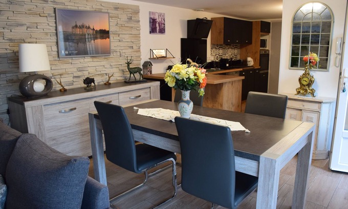 Blois House | The lilies of Blois.