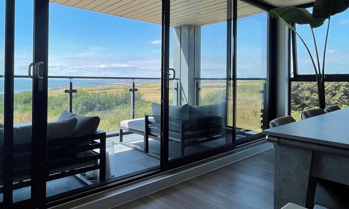 Porthcawl Cottage | THE LINKS 40. AN APARTMENT WITH SPECTACULAR SEA VIEWS. in Porthcawl