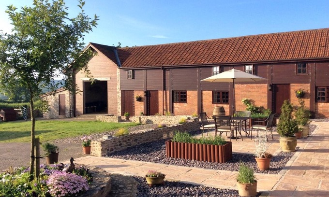 Colyton Cottage | THE LINNEY, pet friendly, country holiday cottage in Colyton